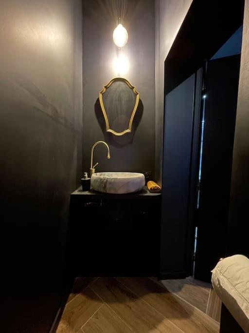 Myinsolite-L'Onyx Vauvert Exterior foto